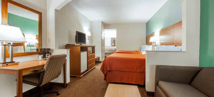 田纳西查塔努加 - 东 6 号开放式客房酒店(Studio Suites Extended Stay Chattanooga TN)图片