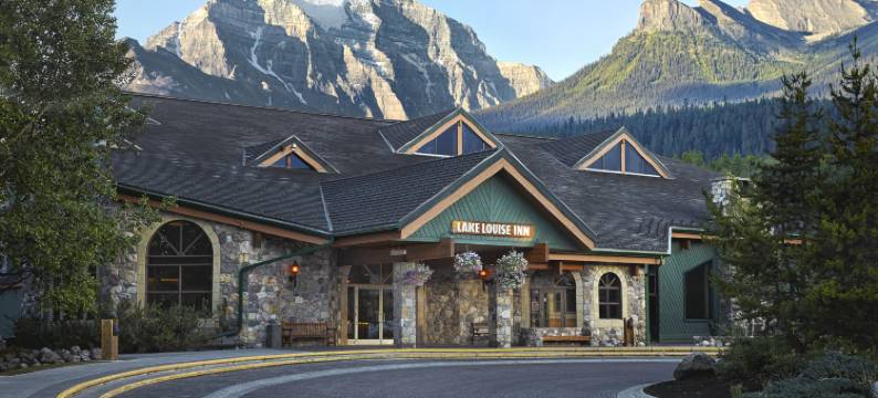 路易丝湖酒店(Lake Louise Inn)图片