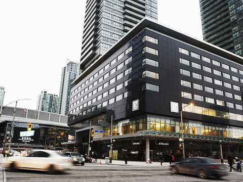 枫叶广场乐日耳曼集团酒店