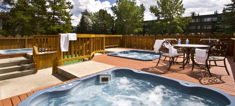 洛布斯蒂克小屋(Lobstick Lodge)图片