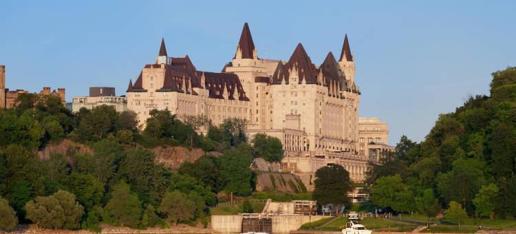 费尔蒙特洛里耶堡酒店(Fairmont Chateau Laurier)图片