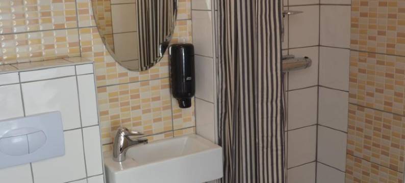 莱卡赫姆万德拉赫姆酒店(Lyckåhem Lågprishotell Och Vandrarhem)图片