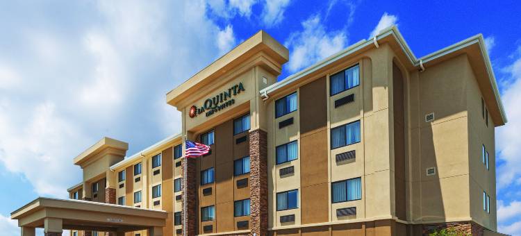 米德韦斯特城廷克空军基地拉昆塔温德姆套房酒店(La Quinta Inn & Suites by Wyndham Midwest City - Tinker AFB)图片