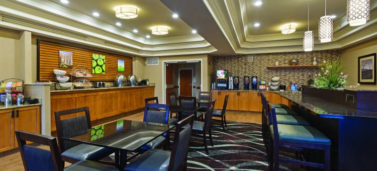 科达伦拉昆塔温德姆套房酒店(La Quinta Inn & Suites by Wyndham Coeur D`Alene)图片