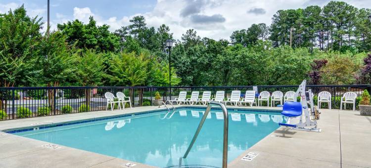 亚特兰大石山品质酒店及套房(Quality Inn Stone Mountain)图片