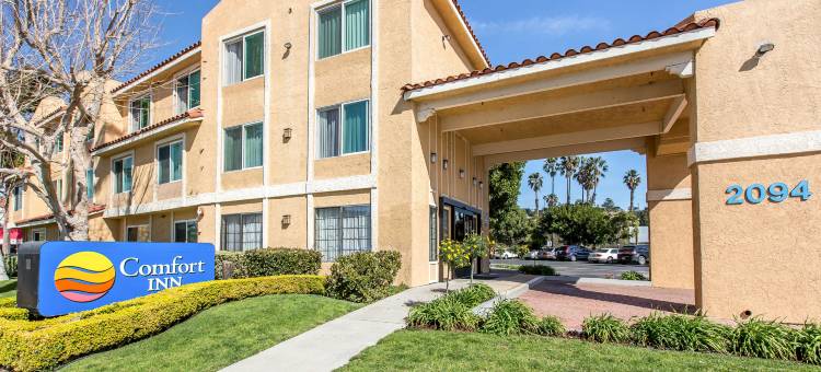 本图拉海滩舒适套房酒店(Comfort Inn & Suites Ventura Beach)图片