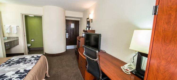 斯泰茨维尔 I-40 舒眠酒店(Sleep Inn Statesville I-40)图片