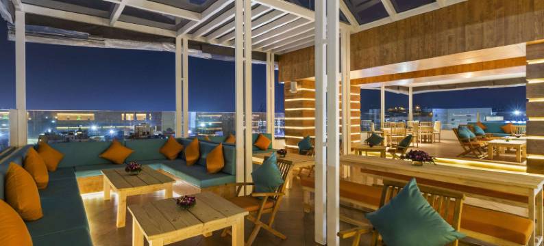 班加罗尔多姆尔温德姆华美达安可酒店(Ramada Encore by Wyndham Bangalore Domlur)图片