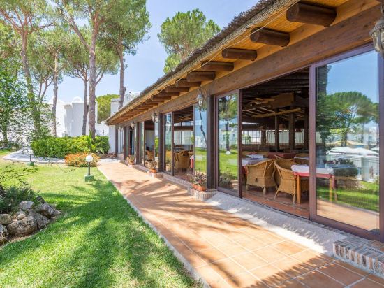 Hotels Near Puerto Cabopino Beach Marina Marbella Trip Vime La Reserva De Marbella