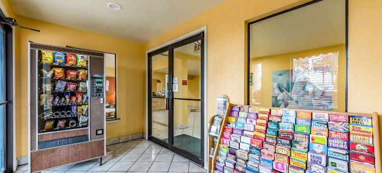 伊克诺旅馆-拉克兰空军基地-海洋世界附近(Econo Lodge Near Lackland Air Force Base-SeaWorld)图片