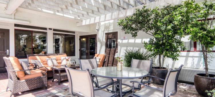 阿吉旅馆，雅辰酒店精选系列(Aggie Inn, Ascend Hotel Collection)图片