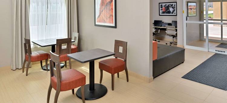 苏格兰套房酒店(Scottish Inn & Suites Cotulla, TX)图片