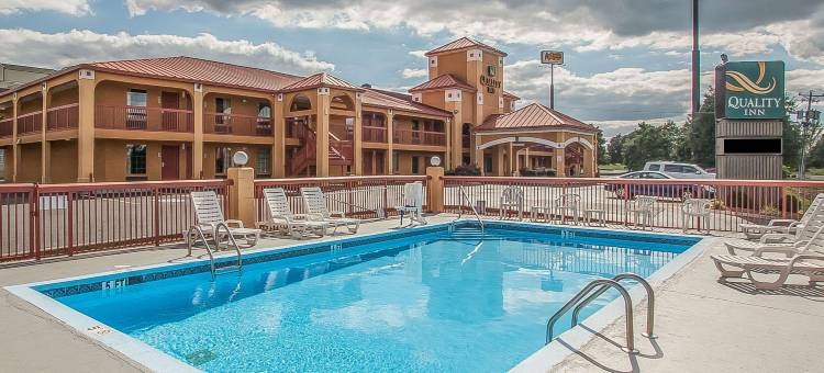 凯艺酒店(Quality Inn - White House)图片