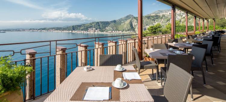 卡波塔奥米娜乌纳酒店(UNA Hotels Capotaormina)图片