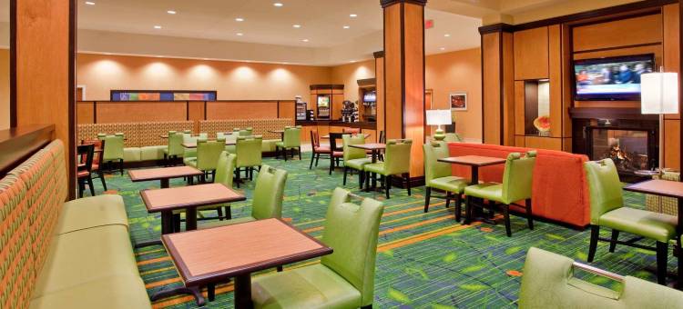 科尔尼万豪万枫酒店(Fairfield Inn & Suites Kearney)图片