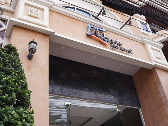 娜麗絲藝術酒店