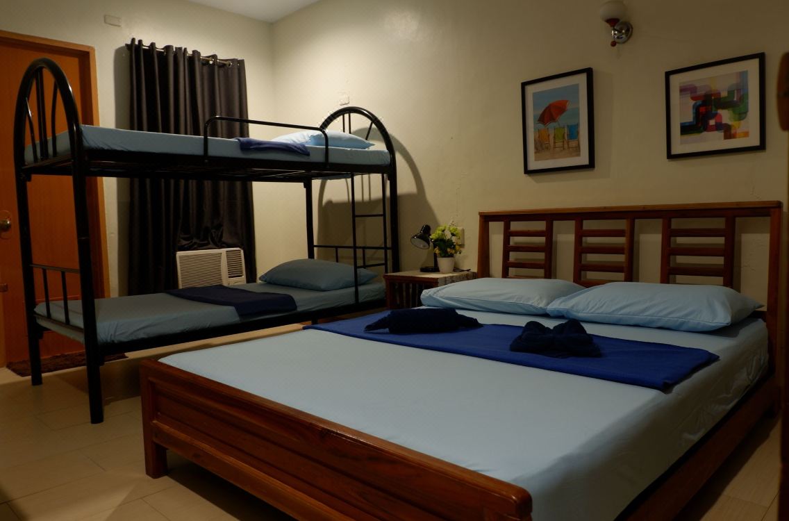 Cebu Budgetel It Park City Center Hostel Hotel Reviews - 
