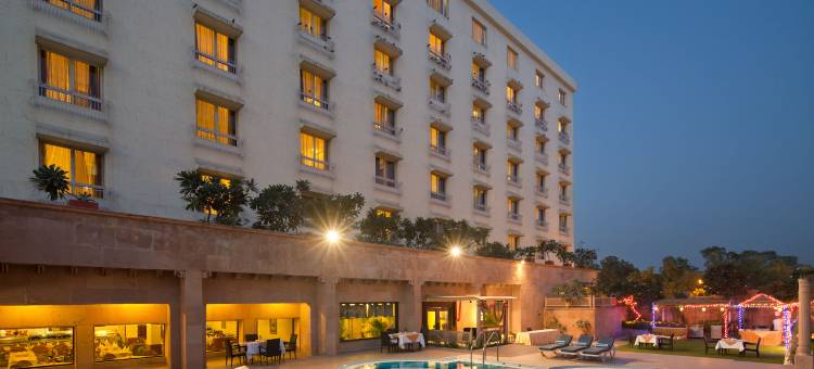 V Sarovar Portico MI Road Jaipur图片