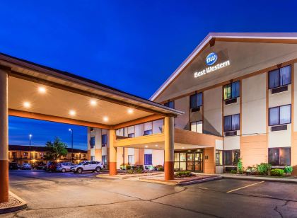 Merrillville Doubletree By Hilton Hotels Trip Com