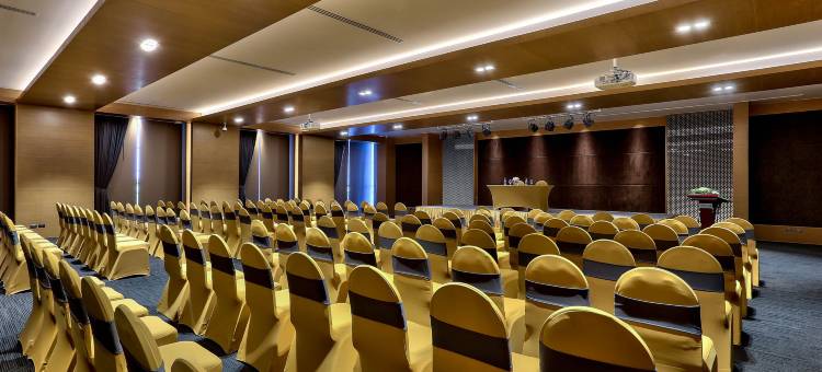 华欣埃斯度假村(Ace of Hua Hin Resort)图片