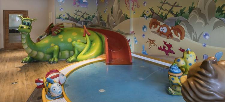 卡奇山法肯斯特诺俱乐部酒店(Falkensteiner Club Funimation Katschberg)图片