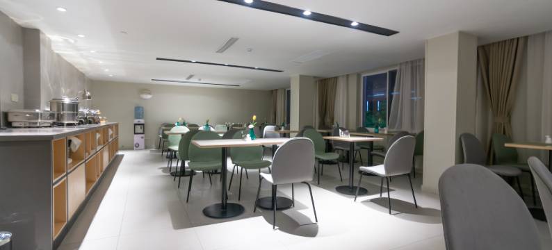 如家商旅酒店(上海嘉定新城马陆地铁站店)图片