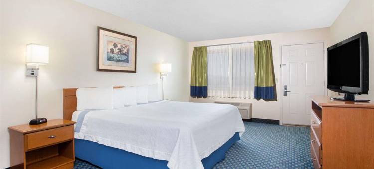 哈瓦苏湖城温德姆戴斯酒店(Days Inn by Wyndham Lake Havasu)图片