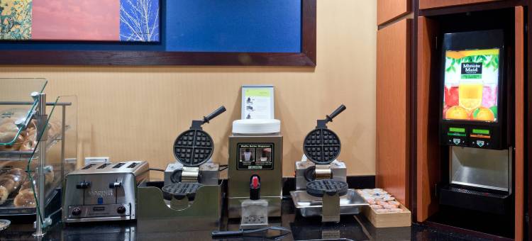 Fairfield Inn & Suites by Marriott Tallahassee Central图片