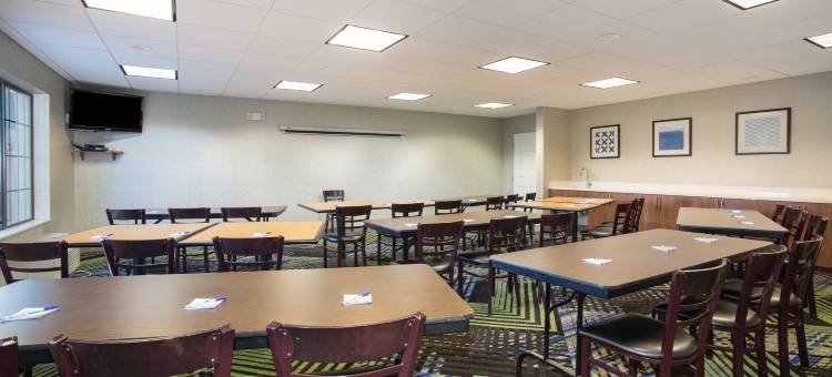 Holiday Inn Express & Suites FT功能。柯林斯(Holiday Inn Express & Suites FT. Collins)图片