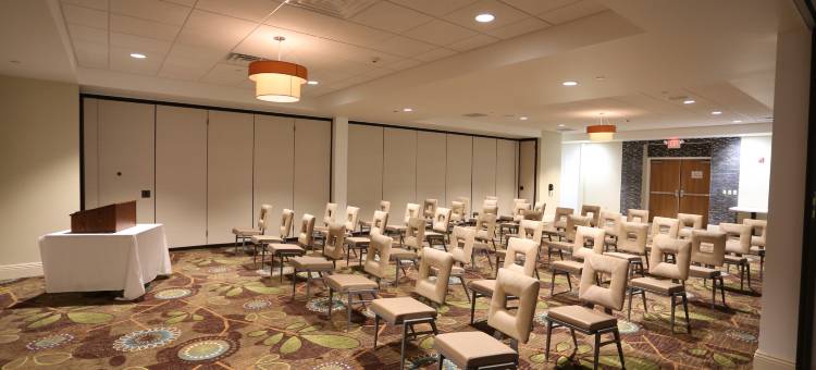 摩根敦大学城假日酒店(Holiday Inn Morgantown - University Area)图片