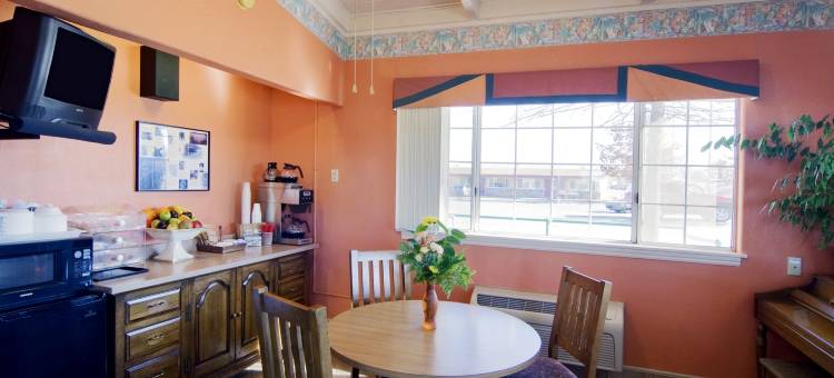 奥罗维尔美洲最佳价值套房酒店(Americas Best Value Inn and Suites Oroville)图片