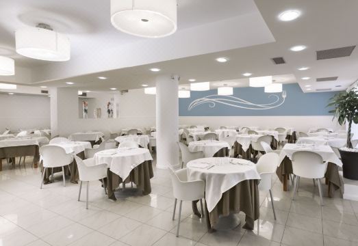 Hotel San TeodoroHotel Overview