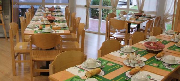 圣爱米里昂东快捷酒店(Hôtel Montaigne Montcaret)图片