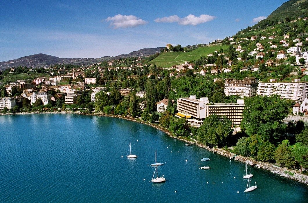 Royal Plaza Montreux & Spa, Hotel reviews and Room rates