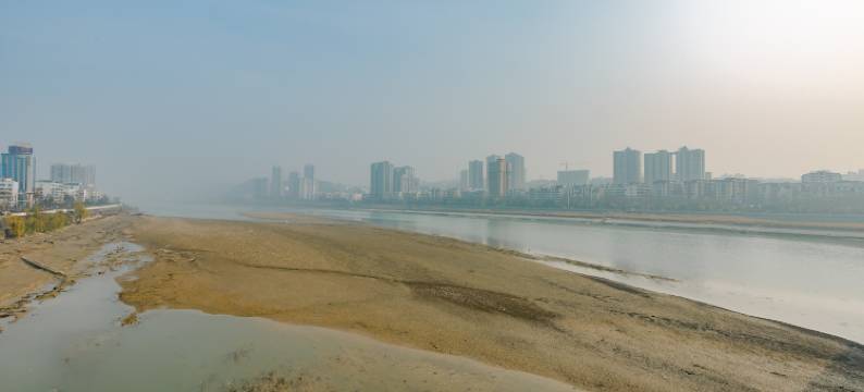 广元天鑫商务酒店(高铁站店)图片
