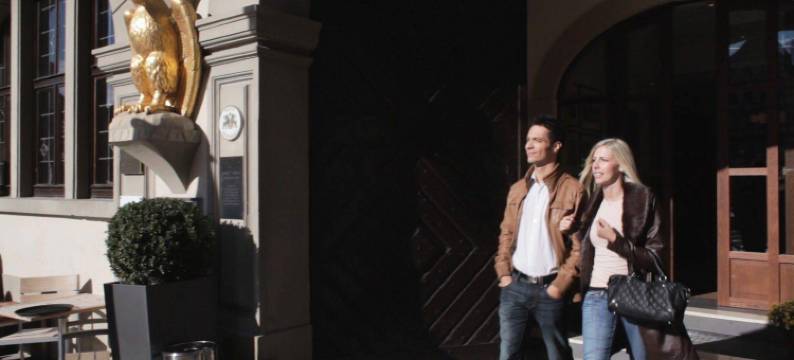 戈尔登阿德勒斯塔德古特酒店(Stadt-Gut-Hotel Gasthof Goldener Adler)图片