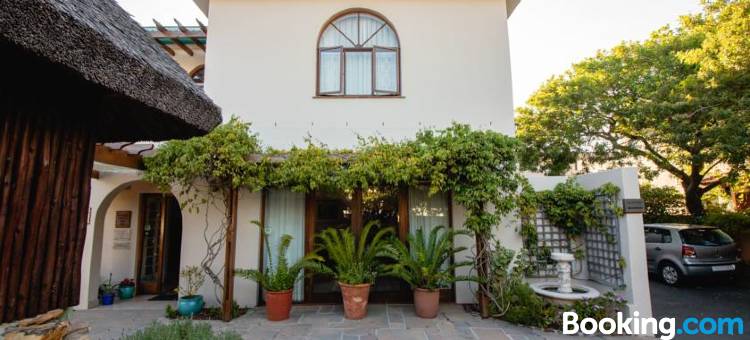 托斯卡纳风格别墅旅馆(A Tuscan Villa Guest House)图片