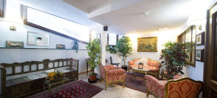 弗雷瑞斯住宅别墅(Residence Villa Frejus)图片