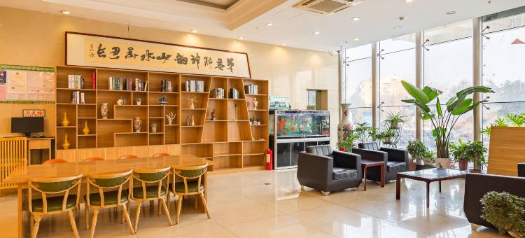 龙城国际酒店图片