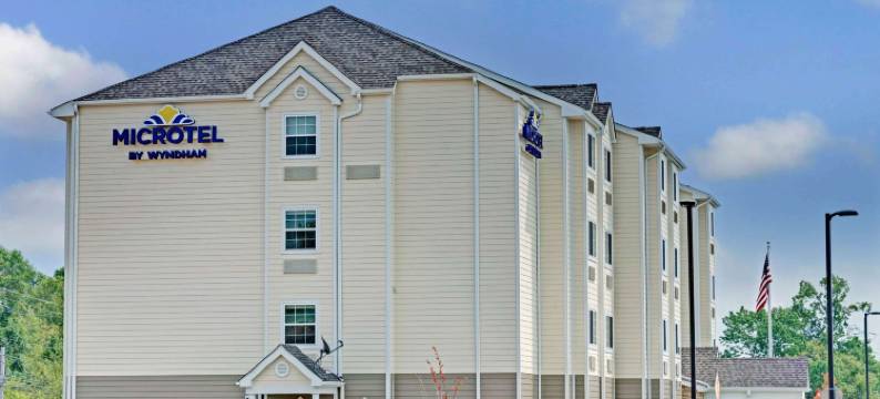费城机场雷德利麦客达套房酒店(Microtel Inn & Suites by Wyndham Philadelphia Airport Ridley)图片