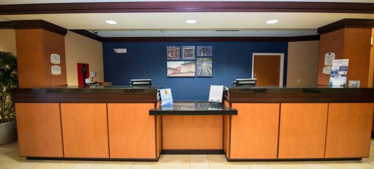 布雷默顿万枫酒店(Fairfield Inn & Suites Seattle Bremerton)图片