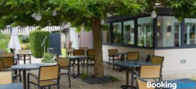 阿基尼度假村(L'Hostellerie d'Acquigny)图片