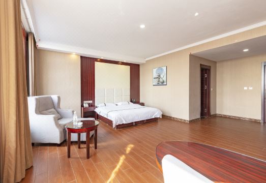 Jinjiang International Hotel Hotel Overview