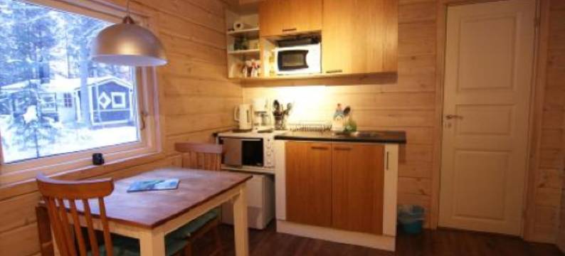 Arctic Island - Remote Island, Reachable Only by Boat or Snowmobile图片