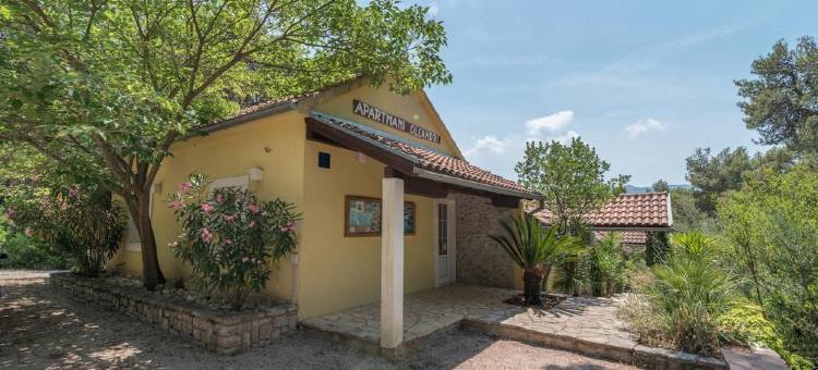 奥莱安德里别墅(Villas Oleandri)图片