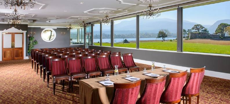 湖畔酒店(The Lake Hotel)图片