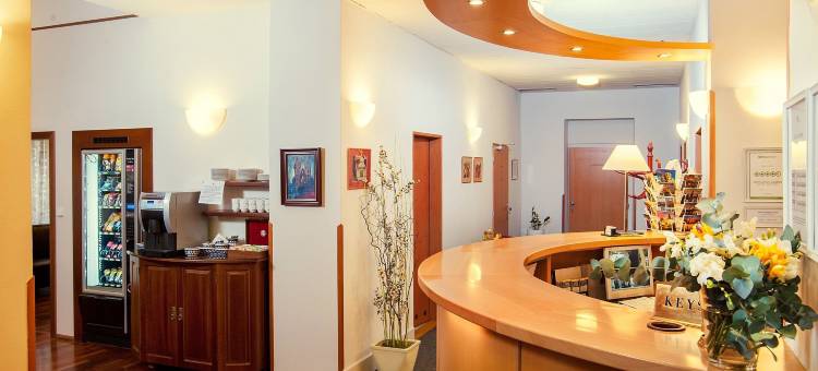 克劳斯特尔酒店(Cloister Inn Hotel)图片