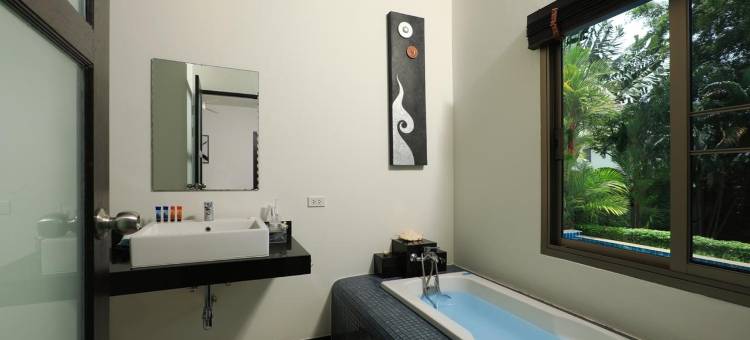 亨尼别墅 - TropicLook房屋租赁公司(Villa Heni | Private Pool 3Br Villa | Naiharn Beach)图片