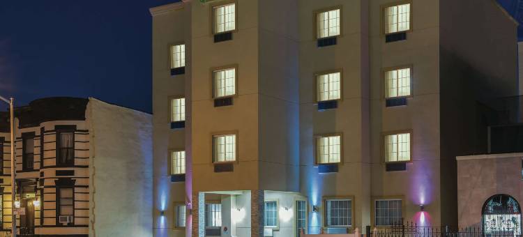 La Quinta Inn & Suites by Wyndham Brooklyn East图片