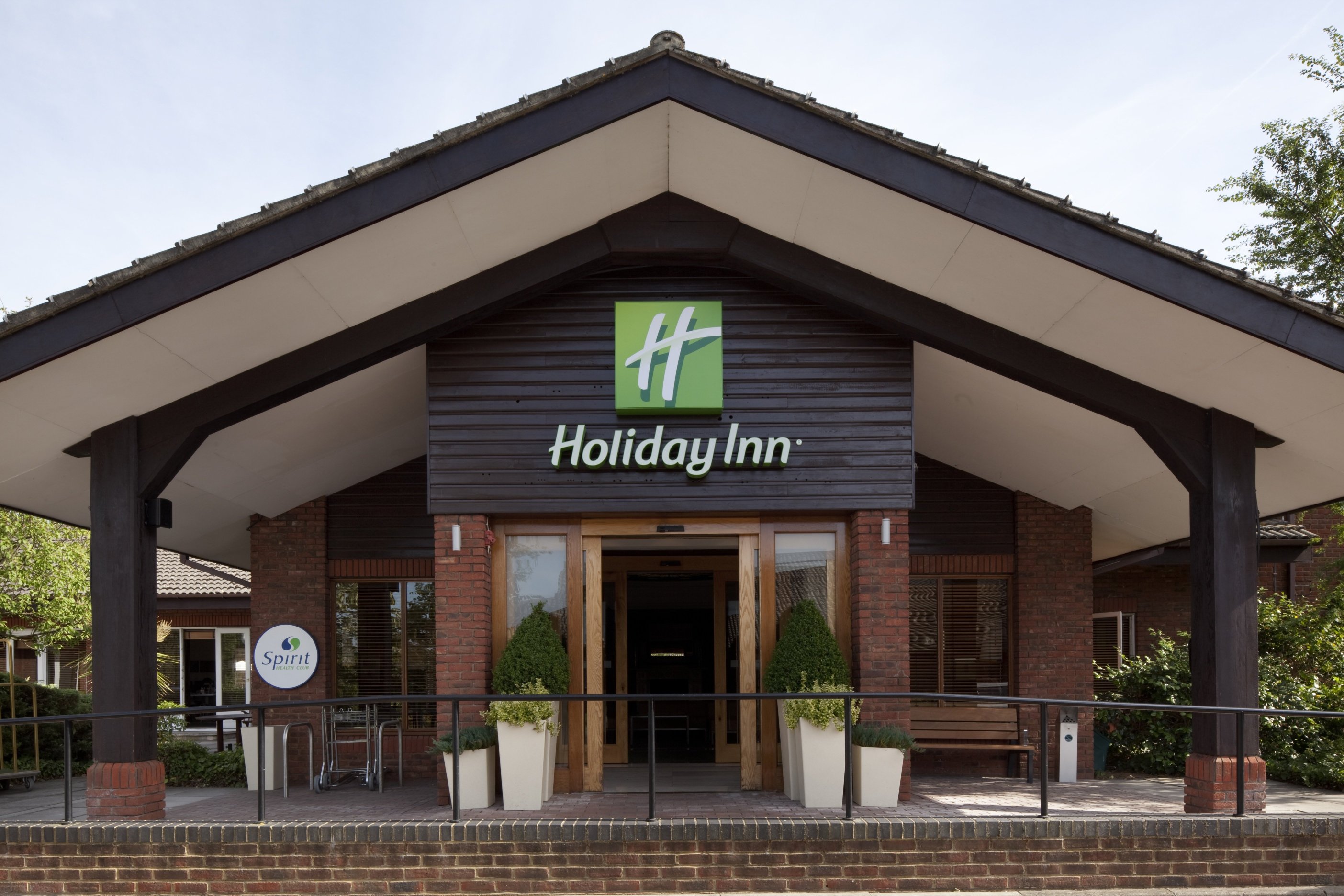 Holiday Inn GUILDFORD by IHG Over view